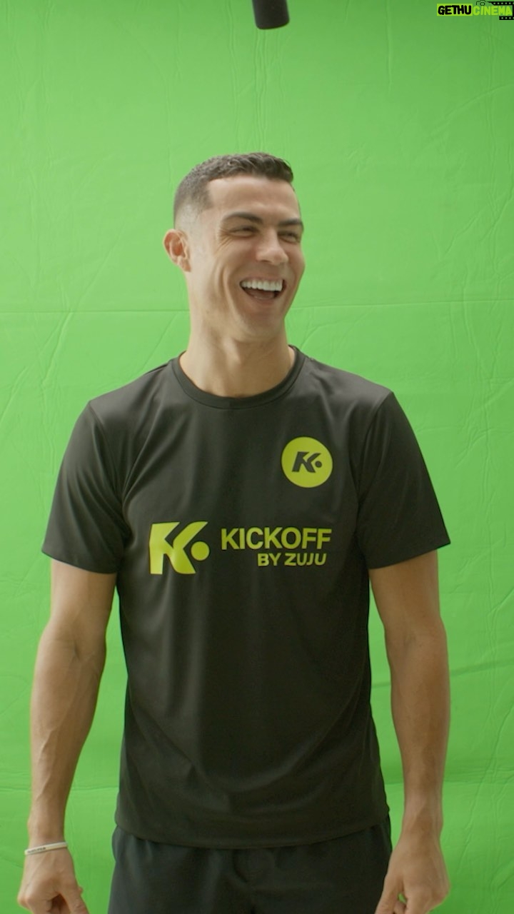 Cristiano Ronaldo Instagram - Harder to say, easier to play. 😂 We’re launching something special on @kickoffbyzuju very soon. 🔥 Download now via the link in Kickoff by Zuju’s bio and my story and get ready for more fun this season. 📲 #PlayEveryMoment
