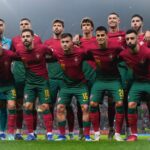 Cristiano Ronaldo Instagram - Apuramento histórico, 100% vitorioso! Parabéns Portugal💪🏽🇵🇹 #vesteabandeira