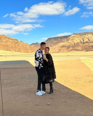 Cristiano Ronaldo Instagram - AlUla, where ancient history meets a modern ❤️ story.