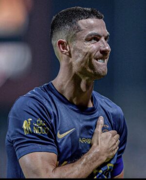 Cristiano Ronaldo Instagram - 54 – I’ll say when it’s finished! 
Thanks, team! 💪🏽