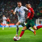 Cristiano Ronaldo Instagram - Apuramento histórico, 100% vitorioso! Parabéns Portugal💪🏽🇵🇹 #vesteabandeira