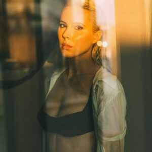 Cristina Jacob Instagram - "We were searching for ourselves in each other." Sergei Parajanov

📸 @andreiruncanu 

💃🏼 @irina__marinescu 

👱‍♀️ @silviuuionita.hair 

🏨 @euforia