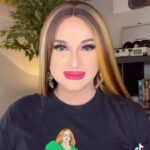 Cynthia Lee Fontaine Instagram - 💕 Ultima Hora💕 Fui invitada por el cantante y amigo @miguelstmichael para partipar de una producción musical especial maravillosa en la que también participa el cantante @babiboibitch . Una cancion producida por el ganador del premio @grammys el Maestro @fabiansaxy ! La cancion quedó hermosa ! Inspirada en nuestra comunidad #lgbtq+ y en la comunidad Drag ! Espérenla pronto ! Siganme a mi y a Este grupo tan talentoso de Artistas . !Pronto ! #drag #queerartists #grammys #fyp #foryourpage #rupaulsdragrace #español #cumbia #latinex #consabor #puertorico🇵🇷 #mexico #Texas #laraza #español #verano2023 #orgullolgbt #cantante #artista