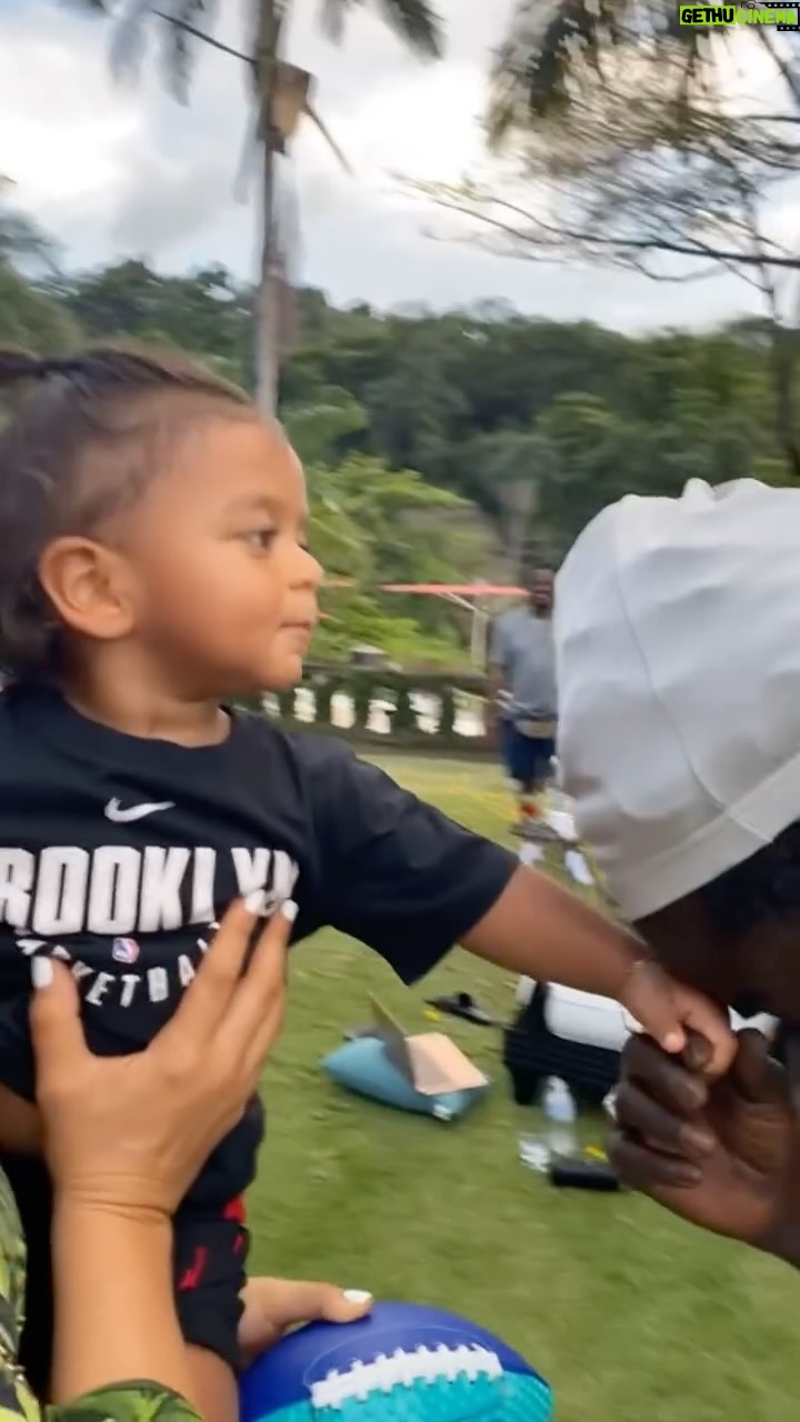 DJ Khaled Instagram - My son ! @aalamkhaled growing so fast he will be 4 this week a good friend of mine said u should post this on his b day I said EVERYDAY IS Aalam @asahdkhaled B DAY 🤲🏽 THANK YOU ALLAH 🤲🏽 I LOVE YOU SO MUCH 🤲🏽 @wethebest Bless up MIGHTY DREAD @bujubanton