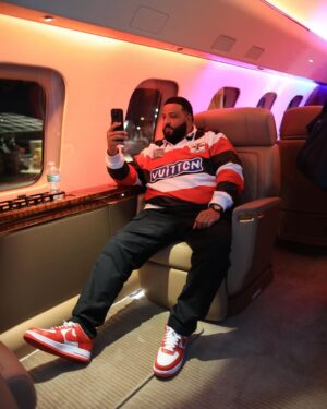 DJ Khaled Instagram - New album going to be great
great energy , love is the only way 🤲🏽
ALL CATEGORIES ALL SHIFTS @wethebest