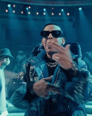 Daddy Yankee Instagram - Si Legendaddy no hubiera existido, como se llamaría este género? #legendaddy 🔥 #oneyear 🔥