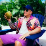 Daddy Yankee Instagram - Agüita e’ Coco 🥥🌴🏝