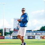 Daddy Yankee Instagram - Gracias Puerto Rico 🇵🇷 por el apoyo cada Domingo Familiar de @santurcelbprc Qué bonito ver el parque lleno de la cultura familiar boricua! Muchas gracias a mi hermano @babyrasta por tirar el primer lanzamiento y a nuestra @serranosisters por visitarnos. ✝️⚾️ 🥊🇵🇷
