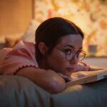 Dafne Fernández Instagram – Hora perfecta para empezar la maratón de capítulos de “Pollossincabeza” que ya está disponible ENTERITA en @hbomaxes 🐥⚽️🐥
@pokeepsie_films