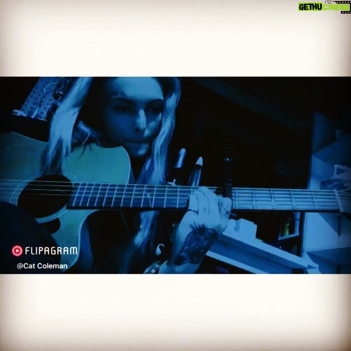 Daisy Coleman Instagram - It’s been about four months since I’ve had my real nails. Four long months of no guitar or piano. My soul feels at place when parts of you still linger, father. I miss you none the less. (A lil rusty from not playing for so long so sorry for my concentration face.. the e minor transition to an f is cringe ikik) • • • #guitar #acousticguitar #alvarez #kysercapo #music
