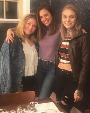 Daisy Coleman Instagram - So blessed with such an amazing crew 🖤🖤🖤 I had a great time signing all of the rewards for you guys last night. Thank you so much to everyone who donated. You guys rock 🤘🏼