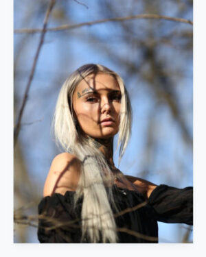 Daisy Coleman Instagram - @photosbyeric made me feel like a magical woodland fairy 🧝🏼‍♀️🧚🏼‍♂️ Absolutely #nofilter on these bad boys either. 
I’ll upload more from this set soon! Who wants a print? 😋🖤 #tattooedmodels