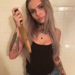 Daisy Coleman Instagram - Sheena Star 💫 internet and cosplay sensation • • • @crudecomicscinema #texasdeathtrippin Would you guys be some angels and go check out this film I’ve been working on? 🖤