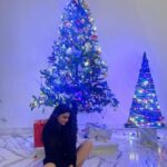 Daisy Shah Instagram - Merry Christmas 🌲❤️🤗