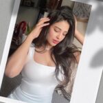 Daksha Nagarkar Instagram - A little preview of the last couple of weeks, travel, food, fun and work. Also received the coolest gift 📸, I can’t stop clicking Polaroids it’s so cute . . #dakshanagarkar #love #happy #fun #holiday #travel #work #exploring #food #instagood #insta #instagram #instalike #ready #for #newyear