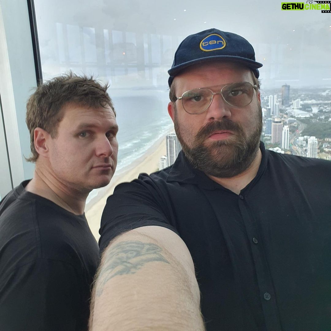 Damien Power Instagram - Doing a collab with @greglarsencomedian at the top of the Southern Hemisphere’s tallest residential building #skypoint #topoftheworld