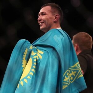 Damir Ismagulov Instagram - Недавно я делал опрос по поводу выбора бойцовского прозвища и большое количество людей написали «Казах» . Думаю это отличное решение, пусть так и будет Дамир “Qazaq” Исмагулов. Кто писал именно это ставьте +