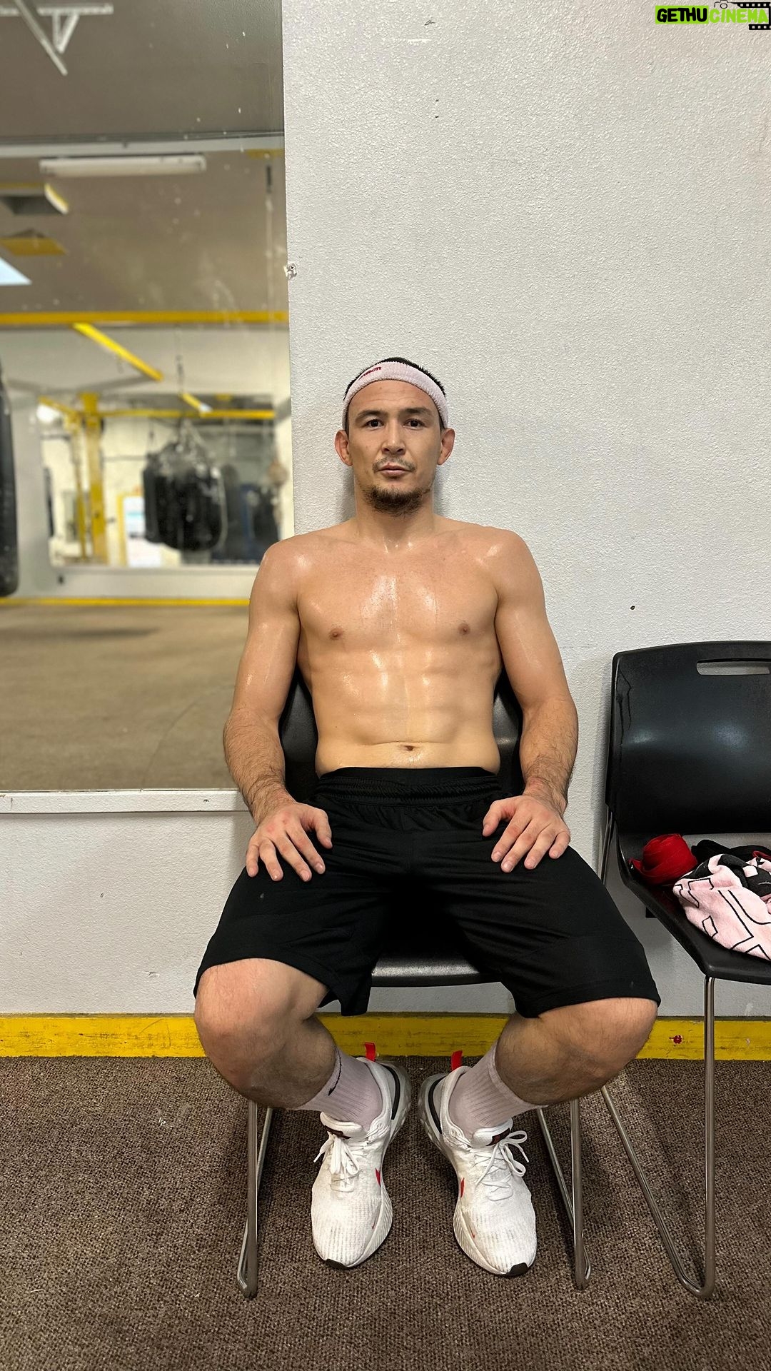 Damir Ismagulov Instagram - Не говори Богу, что у тебя есть проблема. Повернись к проблеме и скажи, что у тебя есть Бог. © Омар Хайям Las Vegas, Nevada