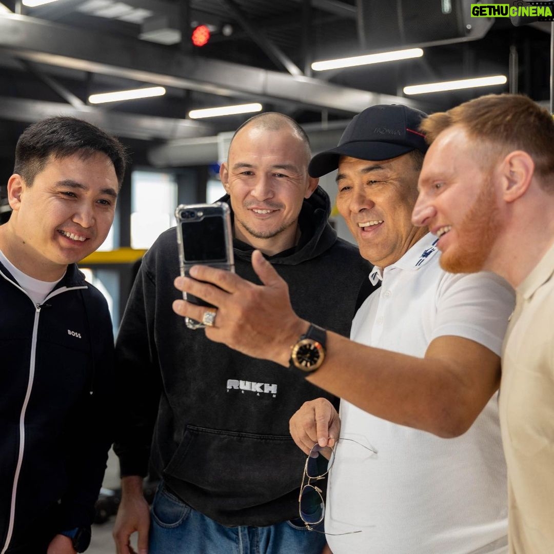 Damir Ismagulov Instagram - На открытии зала @invictus_atyrau в Атырау, думаю это один из самых многофункциональных залов, которые мне довелось видеть 🔥 респект @akdrash_official