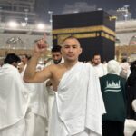 Damir Ismagulov Instagram - Две недели на святой земле куда приезжают миллионы мусульман со всего мира, были незабываемы 🕋❤️🤲#alhamdulillah #умра #мекка #медина
