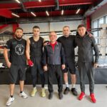 Damir Ismagulov Instagram - Это был хороший сбор, много нового и интересного получил в свой арсенал 🥊Рахмет Мурат Агай за новые знания, работа продолжается держим курс на июнь ☝️🔥 @saduarena_almaty Almaty, Kazakhstan