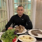 Damir Ismagulov Instagram - Когда «Qazaq» голоден, он ест😉. I'm hungry🔥 да простят меня веганы😀 Мемориальная мечеть