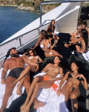 Dan Bilzerian Instagram - Not married but fat