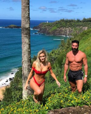 Dan Bilzerian Instagram - Don’t trust your gf with me, chapter 93