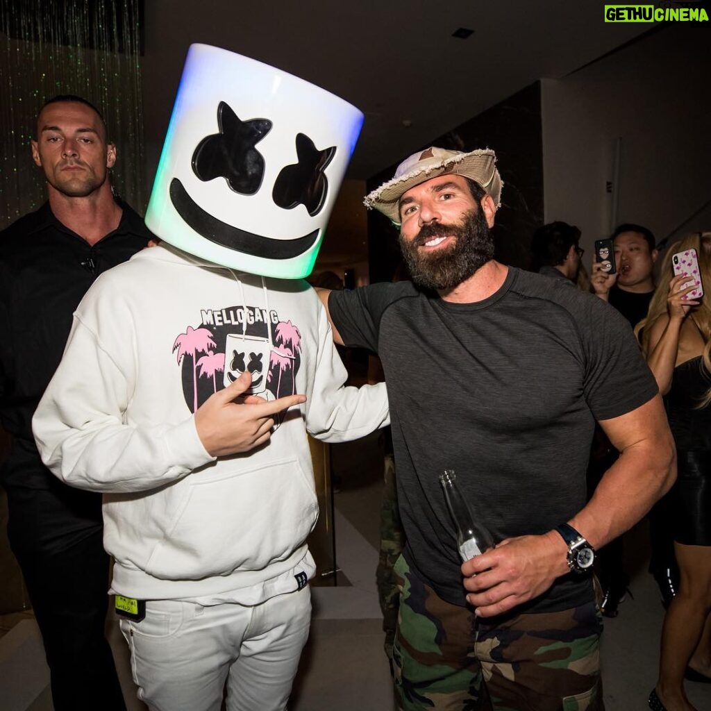 Dan Bilzerian Instagram - 485 girls and 37 dudes, I know how to throw a motherfuckin party @marshmellomusic Bel Air