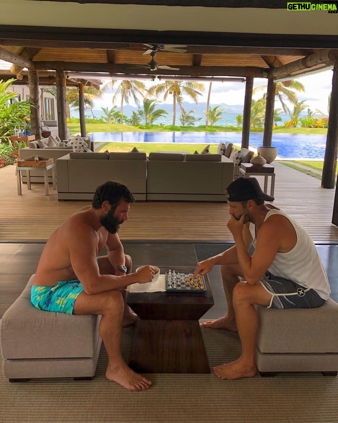 Dan Bilzerian Instagram – 👑 Fiji | Gethu Cinema