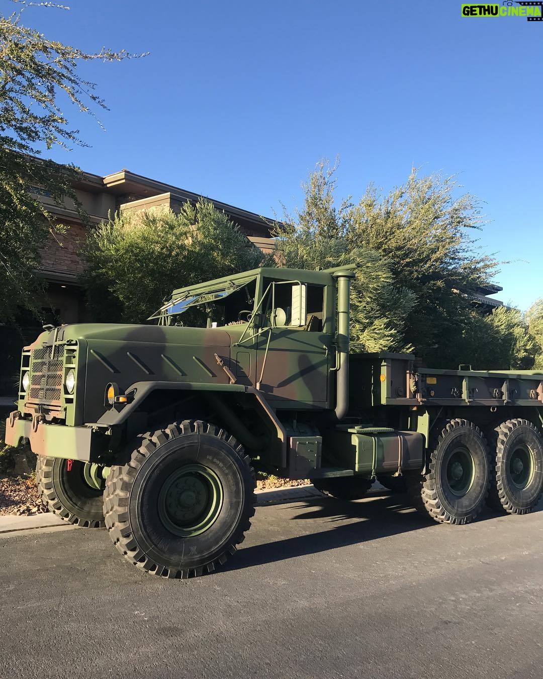 Dan Bilzerian Instagram - My neighbors fucking hate me 😂