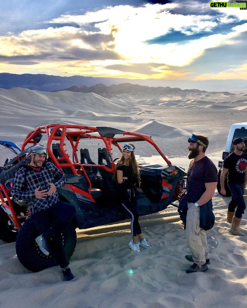Dan Bilzerian Instagram - Amazing day at the dunes with @ninawinthercom @allamericandave @franknapoli & @jayayers Dumont Dunes OHV-Off Road