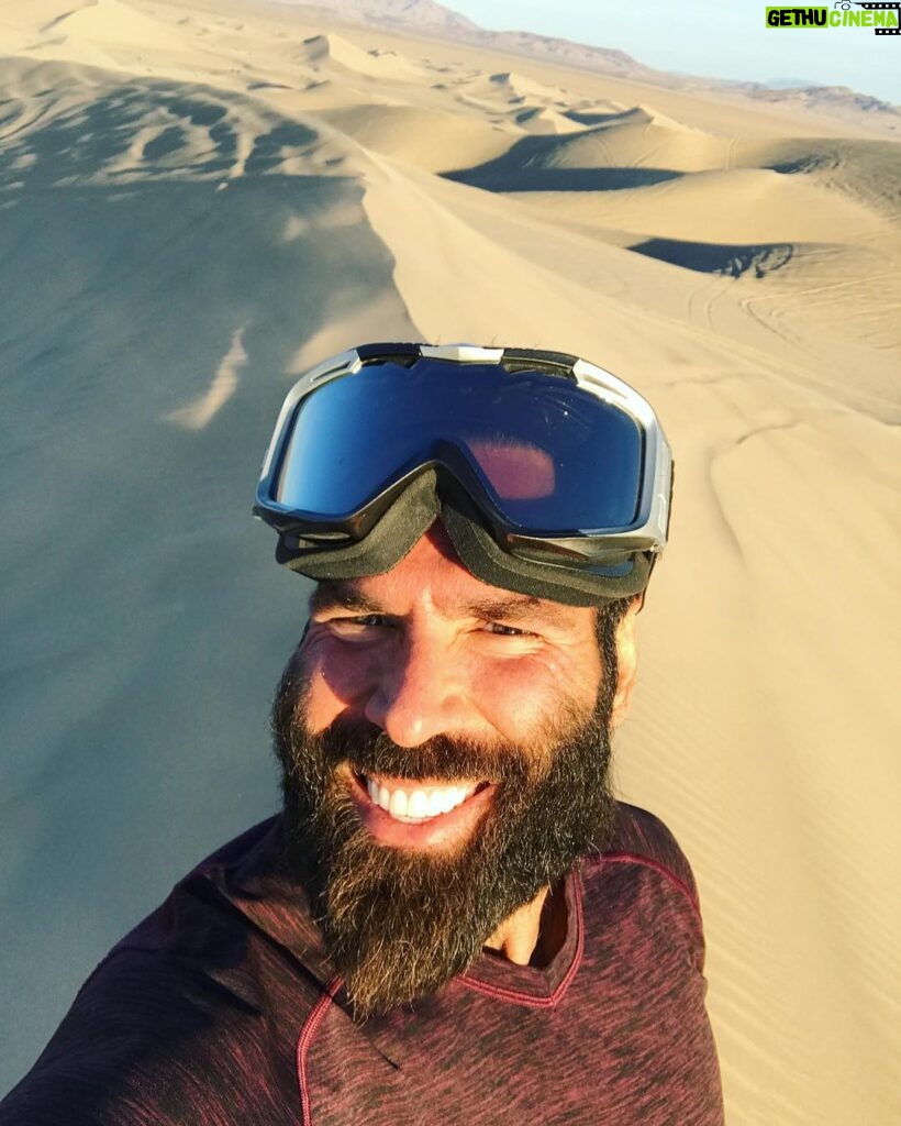 Dan Bilzerian Instagram - Dunes
