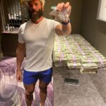 Dan Bilzerian Instagram - Puttin some pocket change on @cowboycerrone who y’all got?