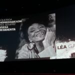 Dan Ferreira Instagram - Um dos legados mais importantes do multi artista Zózimo Bulbul é o Encontro de Cinema Negro, que além de filmes do Brasil, África e Caribe, traz oficinas e palestras sobre o nosso cinema. Nessa 16° edição as mostras e atividades acontecem no Cine Odeon, Muhcab, MAM, Museu de Arte do Rio, CCJF e Leão Etíope do Méier entre 24 de Outubro e 1° de Novembro. A programação completa pode ser vista na página do @centroafrocariocadecinema. Compareçam! Muito feliz também por assistir “Deixa”, filme de @marianajaspe onde tenho a honra de estar em cena com @zezemotta , sendo um dos curtas que abriu o Encontro, no Cine Odeon. Salve a memória e o legado de Zózimo, o Centro Afro Carioca de Cinema Zózimo Bulbul e todas as pessoas responsáveis pela realização do Encontro. Vida longa! #EncontrodeCinemaNegro #ZozimoBulbul Cinelandia - Cine Odeon