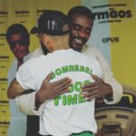 Dani Alves Instagram - !!O AMOR É A SALVAÇÃO E O PERDÃO A NOSSA EVOLUÇÃO!! Lhe amo e lhe respeito muito meu irmão, por tudo que você representa pra nós!!! #DigaNaoAoRacismo #RespeiteAoSeuSemelhate