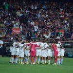 Dani Alves Instagram - Toda las experiencias siempre son bienvenidas, sobre todo si tenemos la capacidad de transformarla en cosas positivas. Miren donde llegamos y empezemos a creer todos un poquito mas que no existen soños demasiado grande ni soñadores demasiado pequeños. Somos del tamaño de lo que queremos ser. Y ustedes fueron chingones de verdad y mientras este yo a vuestro lado, pelearemos con el que si nos ponga en frente con un par bien puestos y con la cabeza bien altita. #SEGUIMOS #PumaBoyz