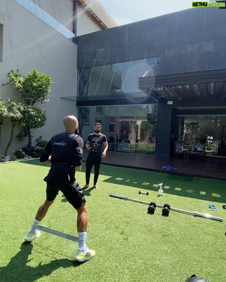 Dani Alves Instagram - Sorte é o encontro da preparação com a oportunidade…. ESTEJAM PREPARADOS, INVISTAM EM VOCÊ MESMO. No final, É VOCÊ COM VOCÊ MESMO.