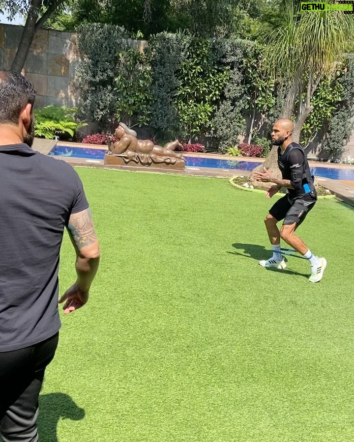 Dani Alves Instagram - Sorte é o encontro da preparação com a oportunidade…. ESTEJAM PREPARADOS, INVISTAM EM VOCÊ MESMO. No final, É VOCÊ COM VOCÊ MESMO.