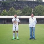 Dani Alves Instagram - Fútbol es una parte pequeña de la vida, pero la inclusión social y la transformación de vidas es una misión para mí vaya donde vaya.