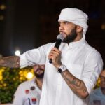 Dani Alves Instagram - O ser humano que deixa de acreditar naquilo que sonha, pode enterra-lo porque sua vida não tem mais sentido. Todos temos um porque e um para que, vivam o seus propósitos porque o meu me pertence somente a mim. Prestem atenção nas lideranças que vocês seguem, observem se suas palavras vão de acordo com a sua história escrita e você começarão serem guiados por grande líderes. Sigam líderes de boas atitudes, pois de palavras no dicionário já existe bastantes. Essa é a apresentação da minha coleção de troféus…. não para o meu ego, mas sim para que aqueles que me admirem possa também terem um pedaço das minhas conquistas consigo!! #GoodCrazyLifeStyle #MohamedGoodCrazy🤪