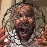 Dani Alves Instagram - Dizem que sou louco por eu ter um gosto assim, mas gostar, gostar só de gosta de mim. Dizem que só os loucos sabe, que essa proeza nunca acabe. De onde eu vem tem mais, pra onde eu vou jamais. Prefiro ser perseguido do que perseguir, lembre-se; QUEM É PERSEGUIDO SEMPRE ESTÁ A FRENTE DE QUEM PERSEGUE!! Quem for bom me segueeeeeeeeeeeeee🤓 #GoodCrazyLifeStyele🤪 #FazendoArte🙅🏽‍♂️