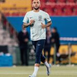 Dani Alves Instagram - Preparação = Preparado para Ação!!! Só vamos ma people. #WorldCup2022 #Qatar #Brasil #DreamBigger✊🏾