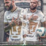 Dani Alves Instagram - No sé con qué especie de man ustedes están acostumbrados a lidiar, pero este acá es un chingon muy verraco que no desiste nunca. Solo pido a este año SALUD para poder seguir haciendo lo que amo, con la gente que quiere intentarlo. No si hace ganadores ni campeones escuchándolo que piensan los demás de ti ni hablando en demasía. Si hace luchando, si hace resistiendo, si hace poniendo huevos, si hace exigiendo de si próprio para él bien colectivo. Todo está a dentro de uno; tus capacidades, tu forza y tu resiliencia. Todo cambio lleva su adaptación, llame como si llamen….Pero la aceptación, el conocimiento y el aprendizaje son puntos de partida de los inteligência. Así que vamos para el segundo round con la confianza y la personalidad de que nos caracterizan. Sempre positivo y con ganas de cambiar la historia de la PEOPLE. Fallowme los BUENOS!! “Nos vemos prontito @pumasmx boyzz🤪”