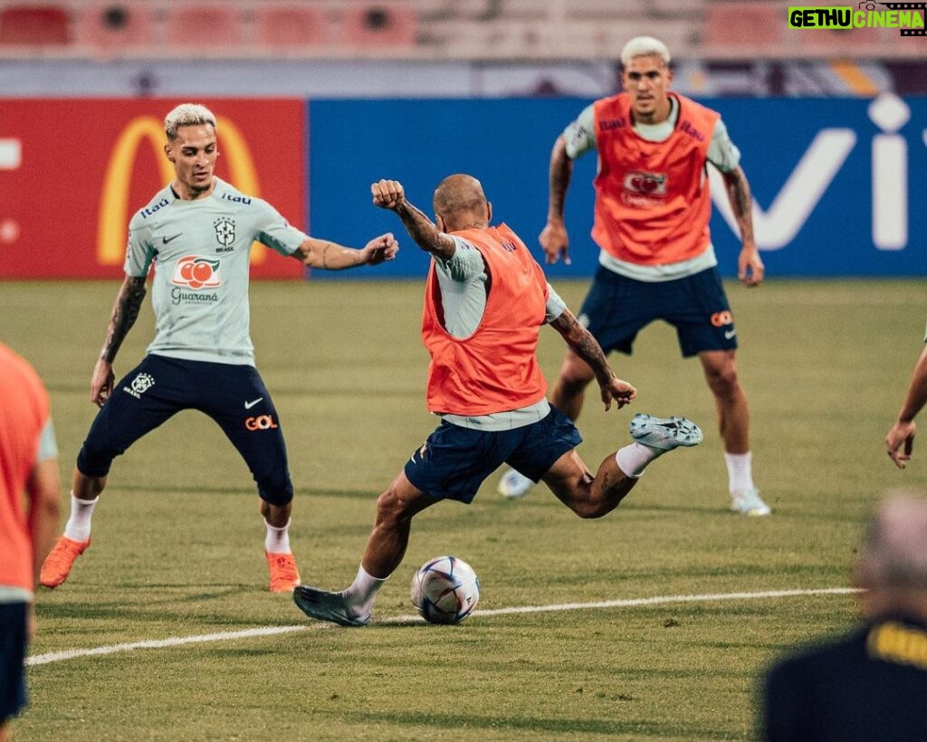 Dani Alves Instagram - Work hard play easy!! #WorldCup2022 #Qatar #Brasil #GoodCrazyMood🤪