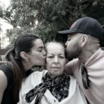 Dani Alves Instagram - Feliz 2023 a todos!! Que reverbere o amor entre os semelhantes e que as maldades e os rancores diminuíam dos corações!! #Deusnocomandosempre🙏