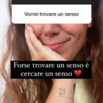 Daniela Collu Instagram - Ieri abbiamo fatto questo esperimento, il risultato è stato commovente e mi porto a casa una scossa di empatia come non ne provavo da tempo. I desideri di tutti e tutte, realizzabili e non, dicono tantissimo di chi siamo, e a volte sono più accessibili di quanto sembri, ci manca il coraggio. Ma un desiderio è già di per sé coraggioso, guarda oltre un limite, sposta i mobili in casa, trova le forze, scavalca una siepe, e forse basterebbe solo fidarsi. L’ultima foto è la più importante: alleniamoci ai desideri, grandi o piccoli non importa, ma ci serve un altrove da sperare e da raggiungere ♥️