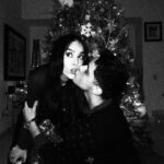 Danna Paola Instagram - Pre navidad familiar méxico -venezolana de mucho amor 🇻🇪 🇲🇽🎄♥️