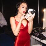 Danna Paola Instagram - Del fuego no sabes nada si no la has visto arder. ♥️ Lady in red 💃🏻by @palomospain @bimbaylola @franciscojrondon @latingrammys #macdannapaola Sevilla, Spain