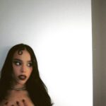 Danna Paola Instagram - just feeling divaaaaaaaaaa 🖤
